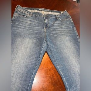 Old Navy micro flare jeans / size 18